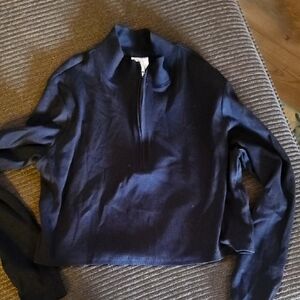 Womans Black Crop Sweater Xl